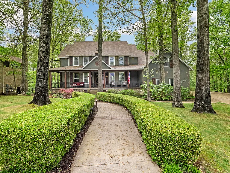 2017 NW Desoto Dr — Photo 2