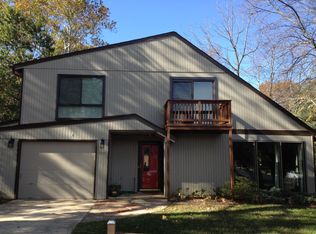 1148 N Rochester St, Arlington, VA 22205