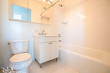 Rented by Platinum Properties