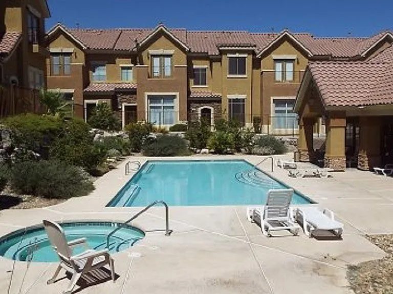 2784 Fountain Ridge Ln — Photo 34