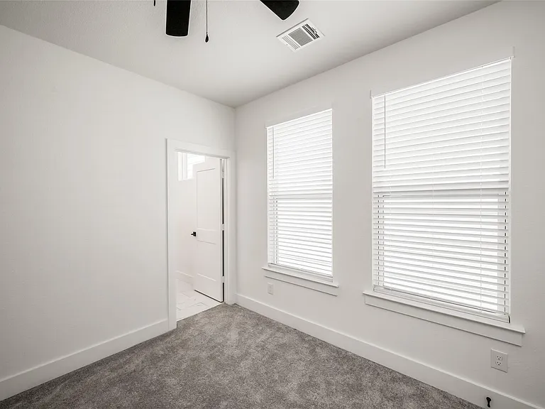 1216 McNeil St — Photo 14