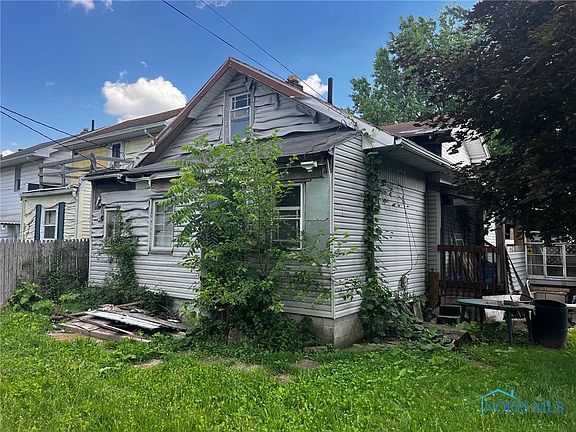 5th image of 531 E Park St