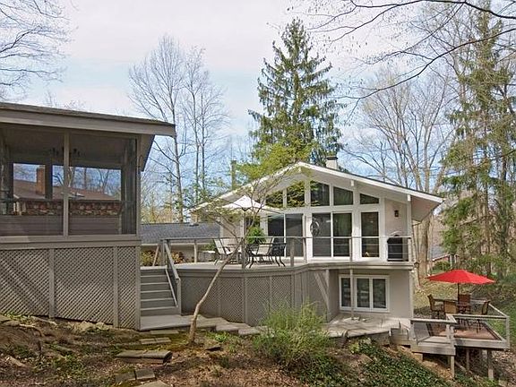 2nd image of 8746 Lake Forest Trl