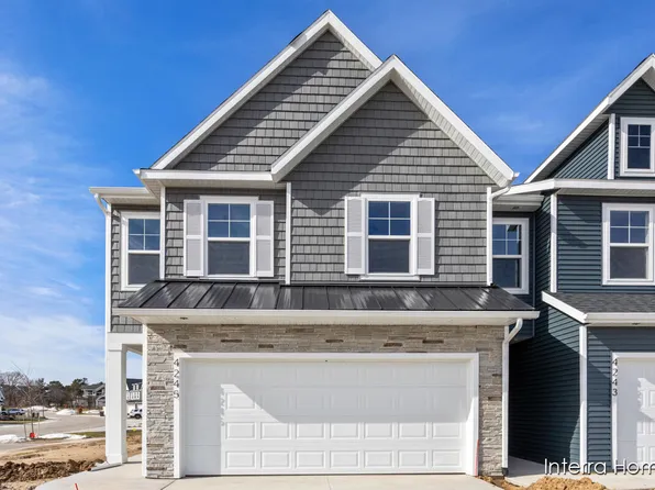 4245 Stratton Blvd SE #26, Grand Rapids, MI 49512