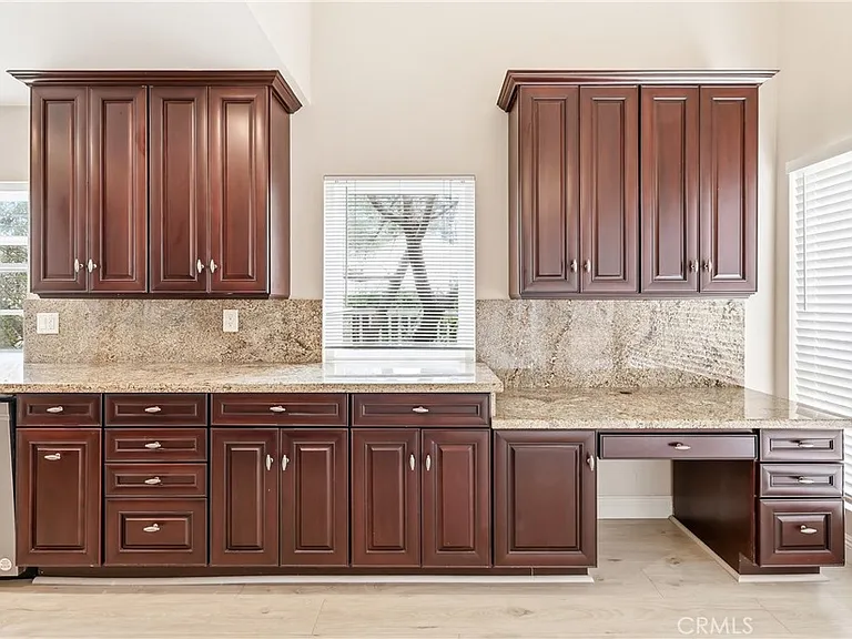 62 Willow Tree Ln — Photo 7