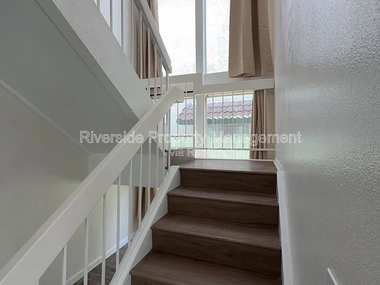 11883 Bayless St — Photo 17