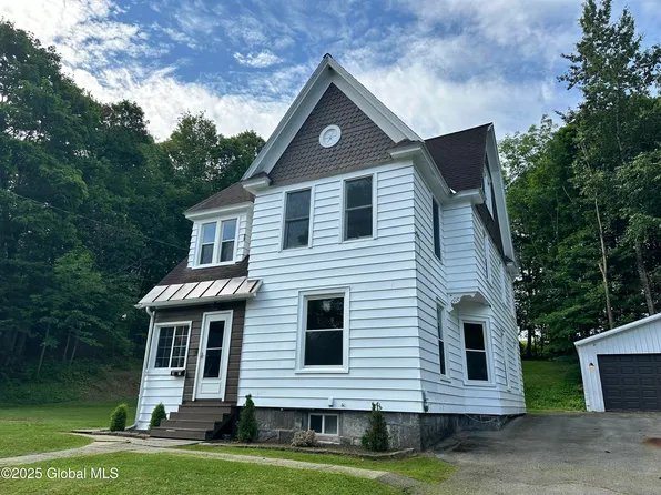 37 Highland Terrace, Gloversville, NY 12078