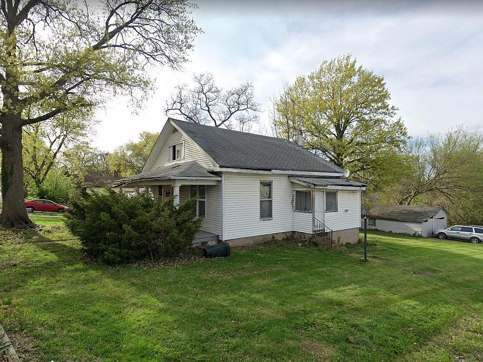 1st image of 8101 Ellerton Ave