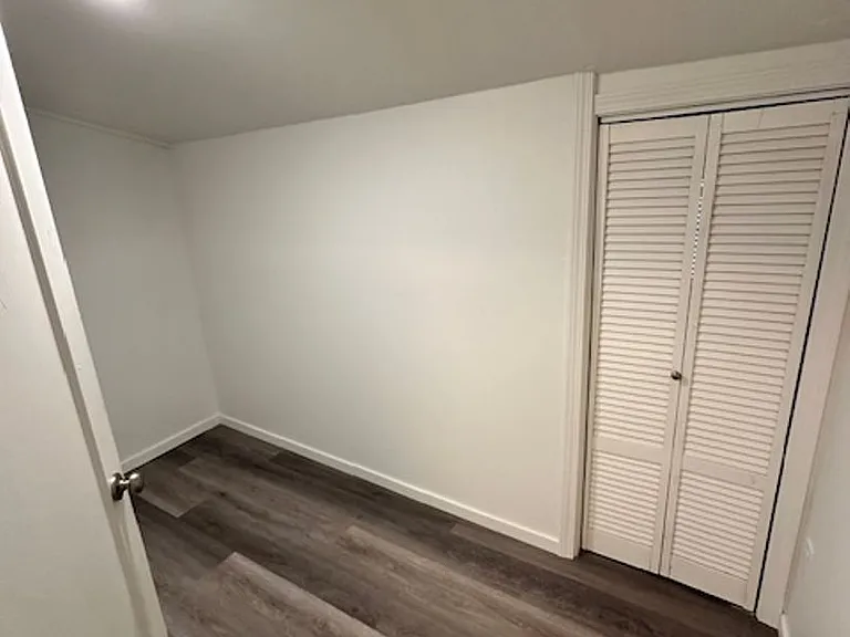 2598 Chris Ave — Photo 9