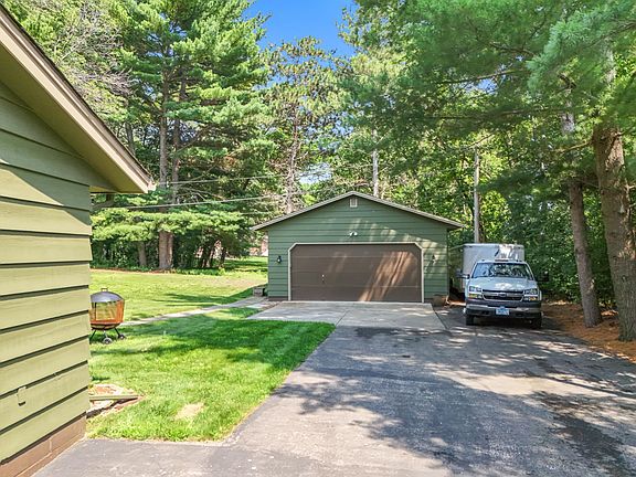 2nd image of 5649 Rebecca Ln