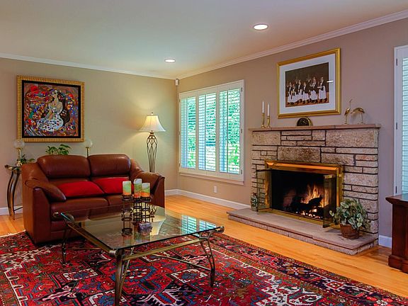 2nd image of 12160 Country Squire Ln