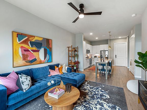 2nd image of 501 W Rosedale St #440