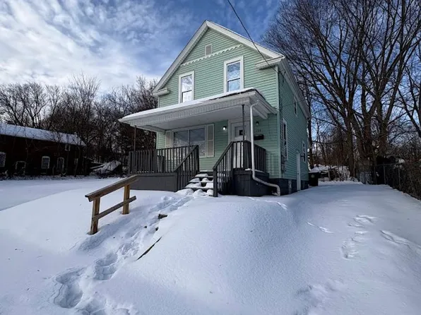 166 Chittenden St, Akron, OH 44306