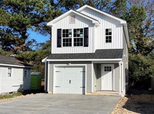 112 Raleigh Ave, Suffolk, VA 23434