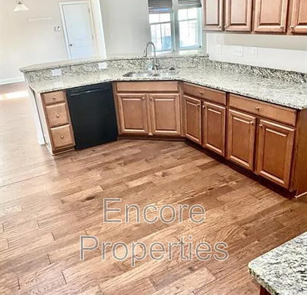 2057 Aventon Ln — Photo 13