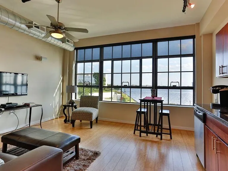Riverview Lofts — Photo 46