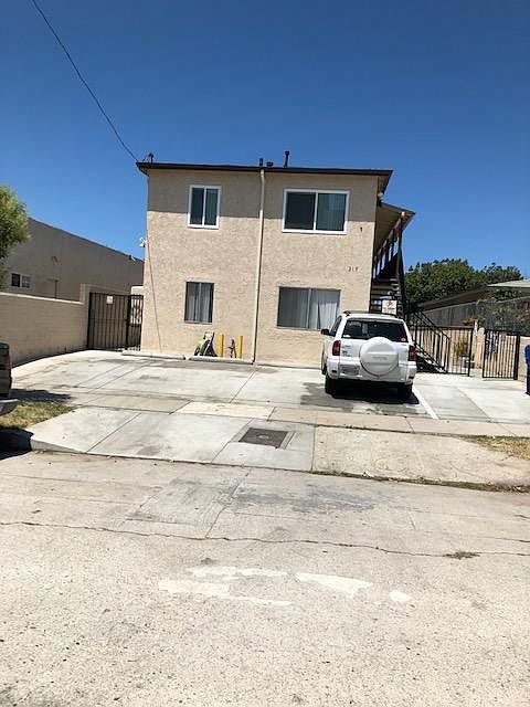 1st image of 319 Hawaiian Ave #5