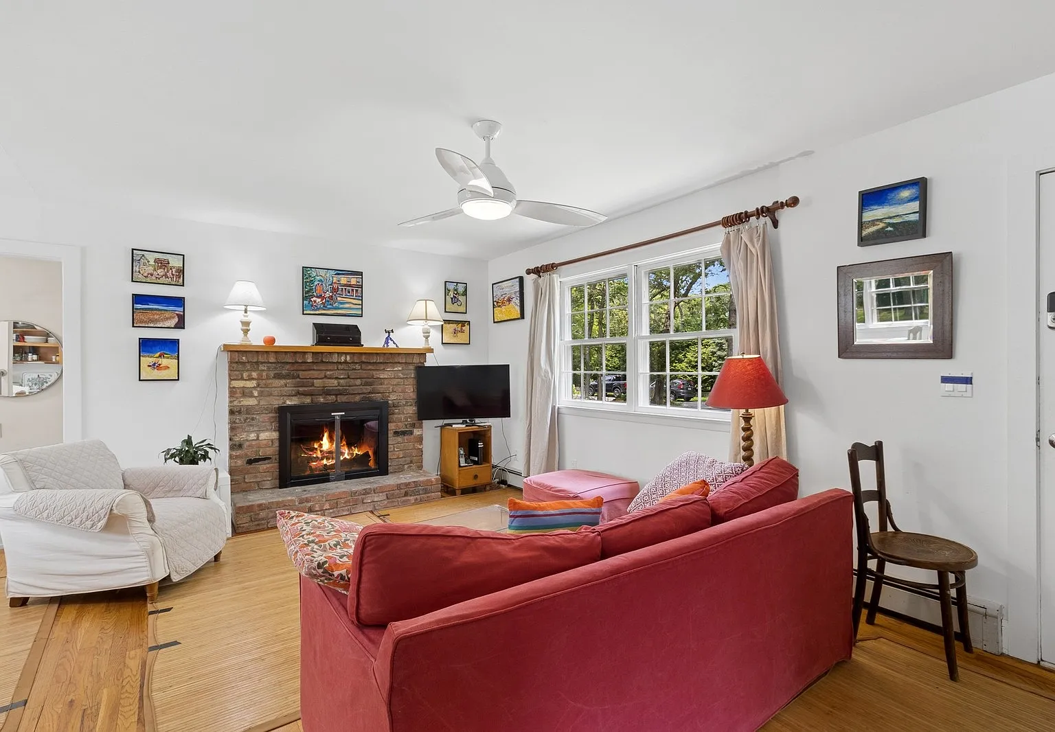 Cute Cottage — Photo 2