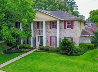 1033 Candlelight Ln, Houston, TX 77018