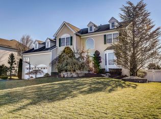167 Princeton Oval, Freehold, NJ 07728