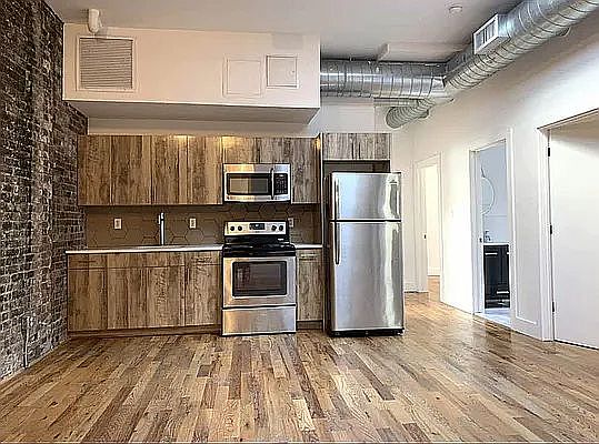 1st image of 393 Greene Ave #4A