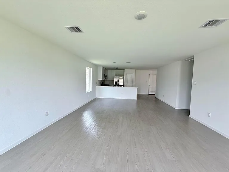 6611 Water Oak Green Ln — Photo 10