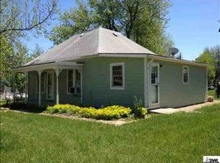 307 E Jones St, Mayetta, KS 66509