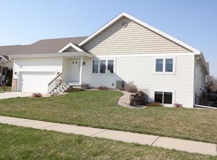 801 Oregon Parks Ave, Oregon, WI 53575