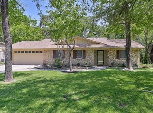 1903 Langford St, College Station, TX 77840