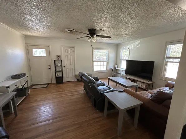 2626 28th St #1, Lubbock, TX 79410