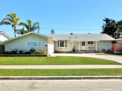 2394 College Dr, Costa Mesa, CA, 92626