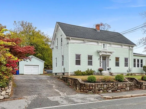27 Dean Ave, Johnston, RI 02919