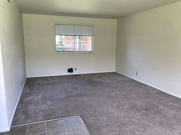 4th image of 1811 N Harrison Blvd #376