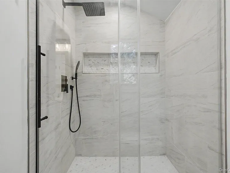6 North St #1 — Photo 21