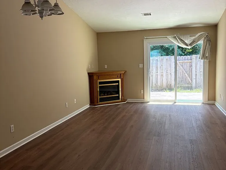 403 Long Needle Cir — Photo 8