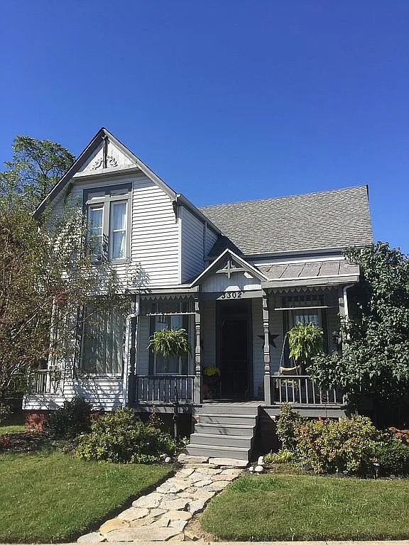 3302 Crescent Ave photo 1