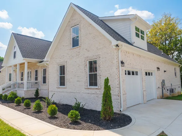 133 Stonecreek Dr, Pulaski, TN 38478