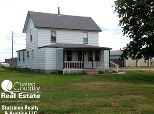 1150 S Rd S, Ulysses, KS 67880