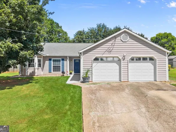 929 River Rock Dr, Woodstock, GA 30188