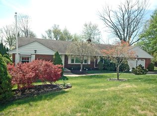 31 Orchard Pl, Hawthorne, NJ 07506