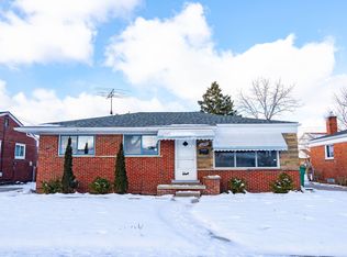 24615 Teppert Ave, Eastpointe, MI 48021