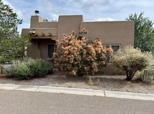 4266 Snow Bird, Santa Fe, NM 87507