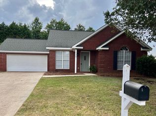 135 Tomlinson Dr, Starkville, MS 39759
