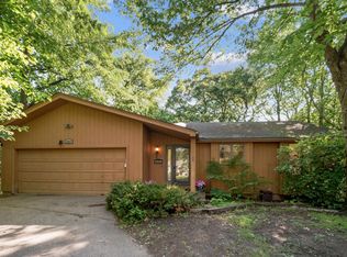 112124 Haering Ln, Chaska, MN 55318