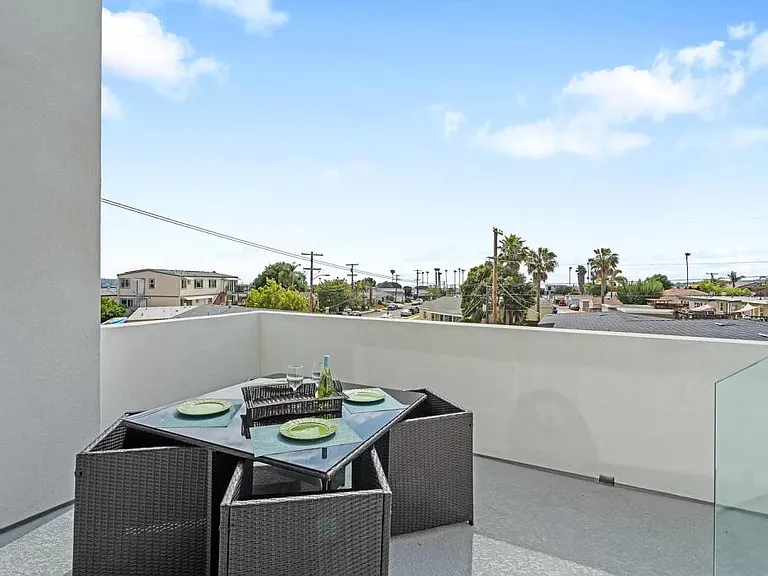 4963 Jumano Ave — Photo 10