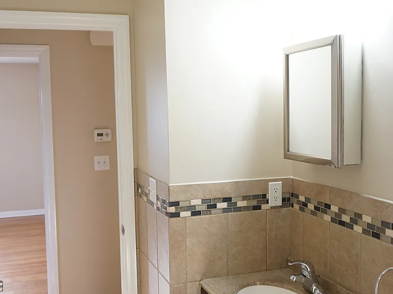 28-30 Sampson St #4 — Photo 6