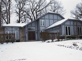 3807 Kings Mill Run, Rocky River, OH
