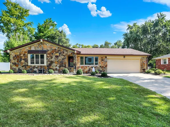 830 Yosemite Dr, Indianapolis, IN 46217