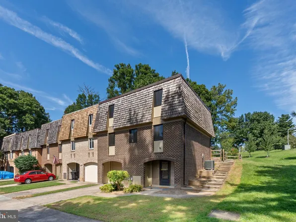 19501 Worsham Ct, Montgomery Village, MD 20886