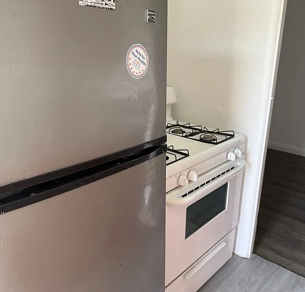 910 S Marengo Ave #1 — Photo 1